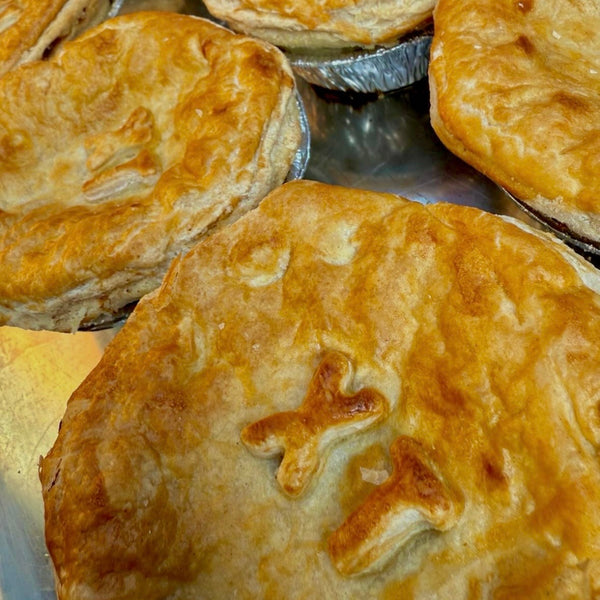The Pointer XT Steak & Stout · Steak and Ale Pie (individual single person pie)